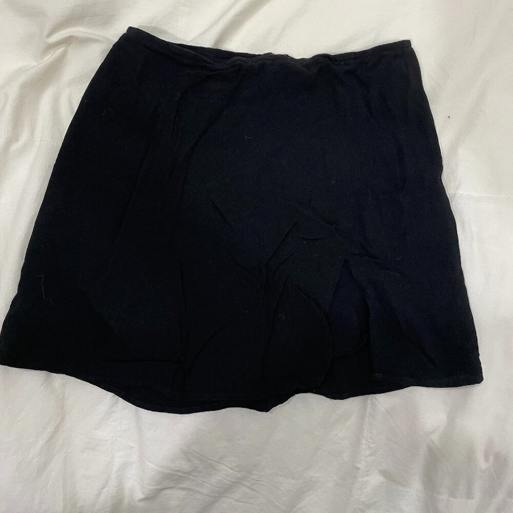 Aritzia Sun Deh Best black Mini Skirt size 2
